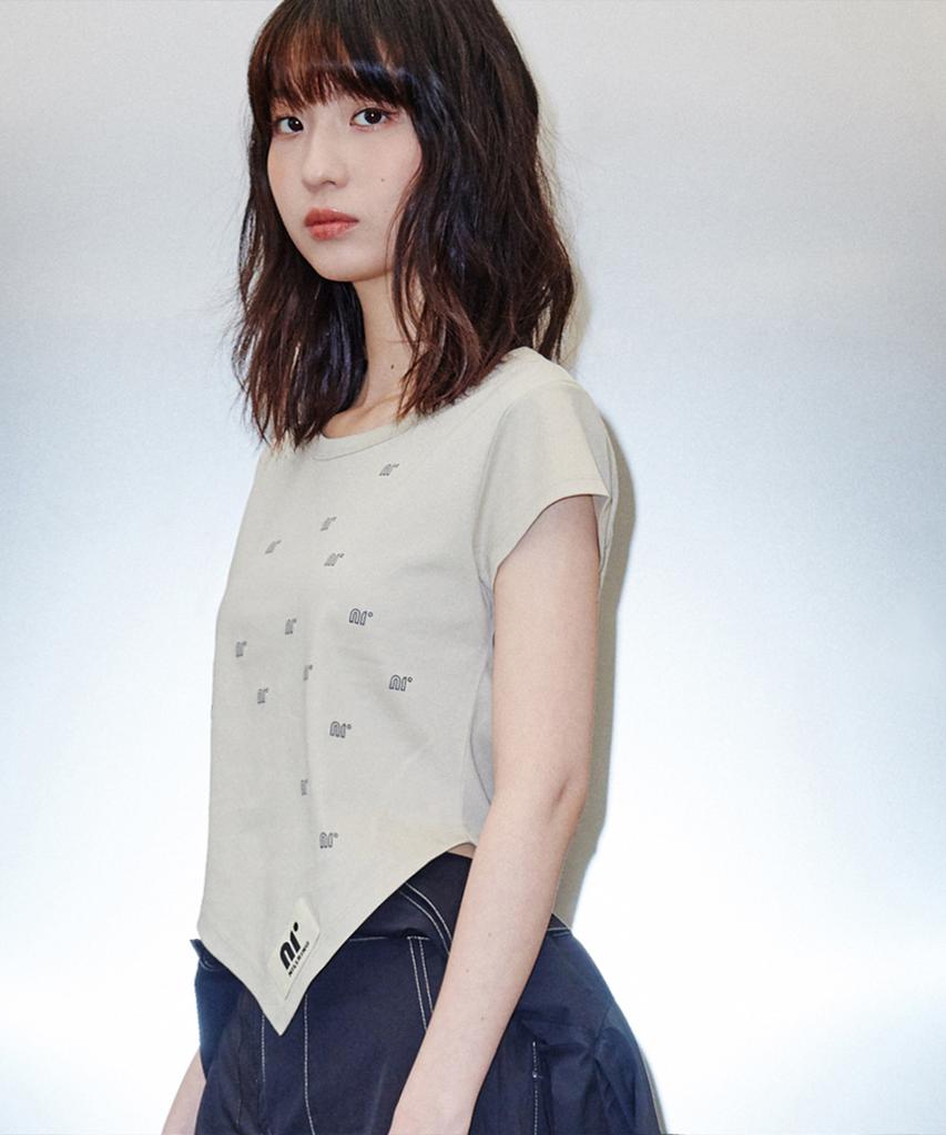 NILLRING T10.00 Unbalanced Short-Sleeved Print T-Shirt