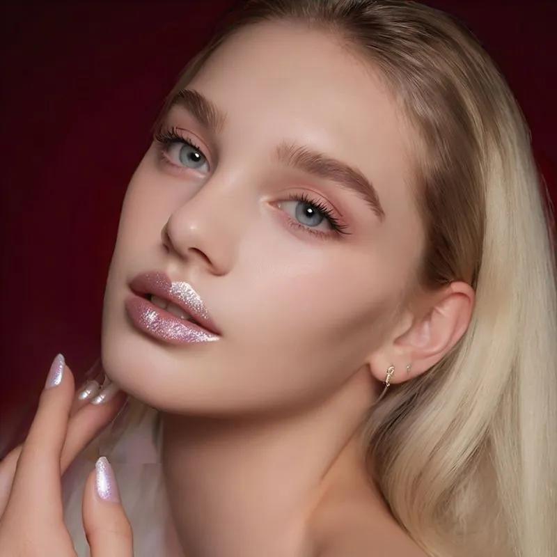 Lipstick with diamond shine SAM SUGAR, water-resistant, moisturizing, resistant, gold design, long-lasting effect, 9.2 cm.