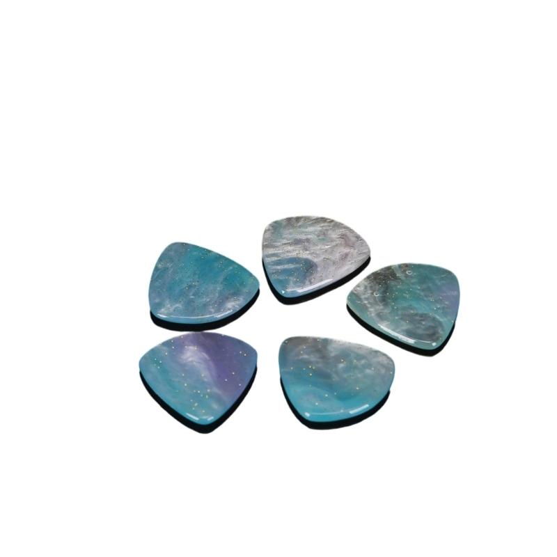 Colorful Smooth Strumming Resin Guitar Picks Flexible Resin Construction Suitable for Speed Stability and Performances