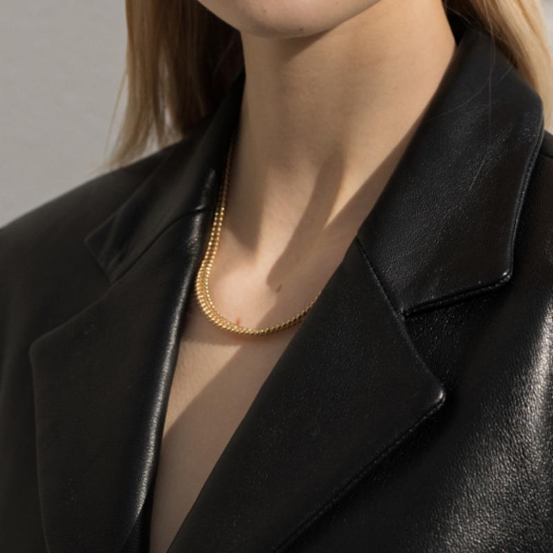 

1064STUDIO The Body 17N GOLD