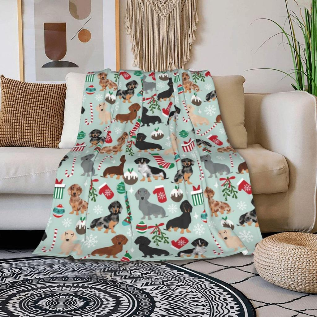 Cute Dachshund Blanket Soft Flannel Cartoon Print Blanket Sofa Bedroom Dormitory Nap Blanket
