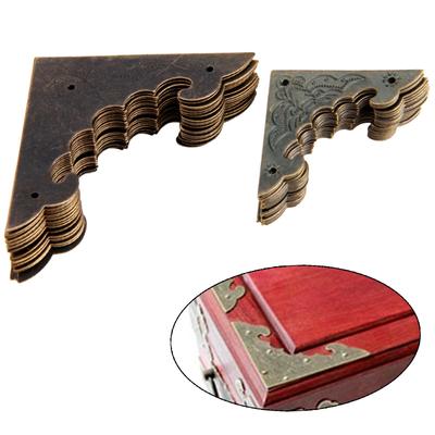 16 Stück Vintage Metall Flache Eckschoner Dekorative Möbel Schutz Kantenabdeckung m. Nägel für Schmuckschatulle Etui Geschenkbox 40mm/58mm
