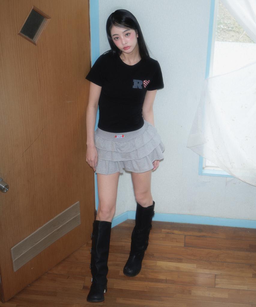 ROSEFRANTZ Dot Heart Cotton T-Shirt [Black]