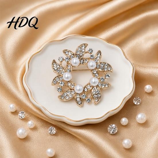 Lapel Pin Brooch Pin Faux Pearl Wreath Design with Rhinestones Inlaid Circular Flower Leaf Garland for Coats Shirts Bags Accessories Metal