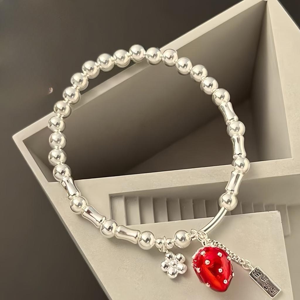 One Exquisite Strawberry Bracelet, Suitable for Parties/Valentine's Day/daily Wear, A Gift for Anniversaries and Special Occasions