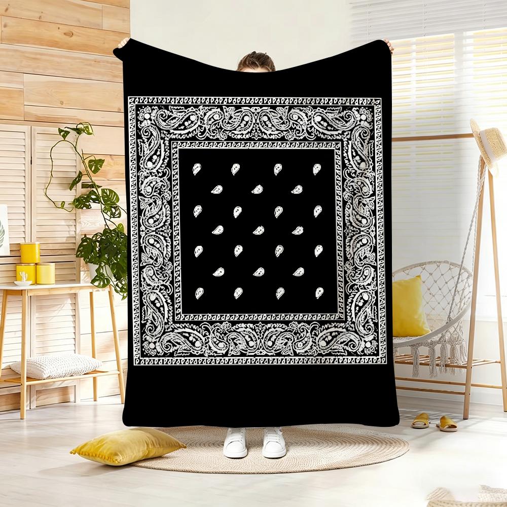 chubby Ppaisley pattern Throw Lightweight g Flannel Blanket Soft Skinfriendly for Summer Cooling