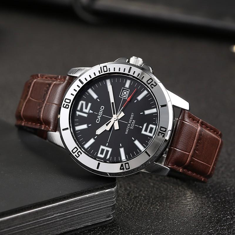 Casio STANDARD Series Fashionable Business Casual Waterproof Classic Pointer Date Display Quartz Movement Leather Strap Japanese and MTP-VD01L-1BV