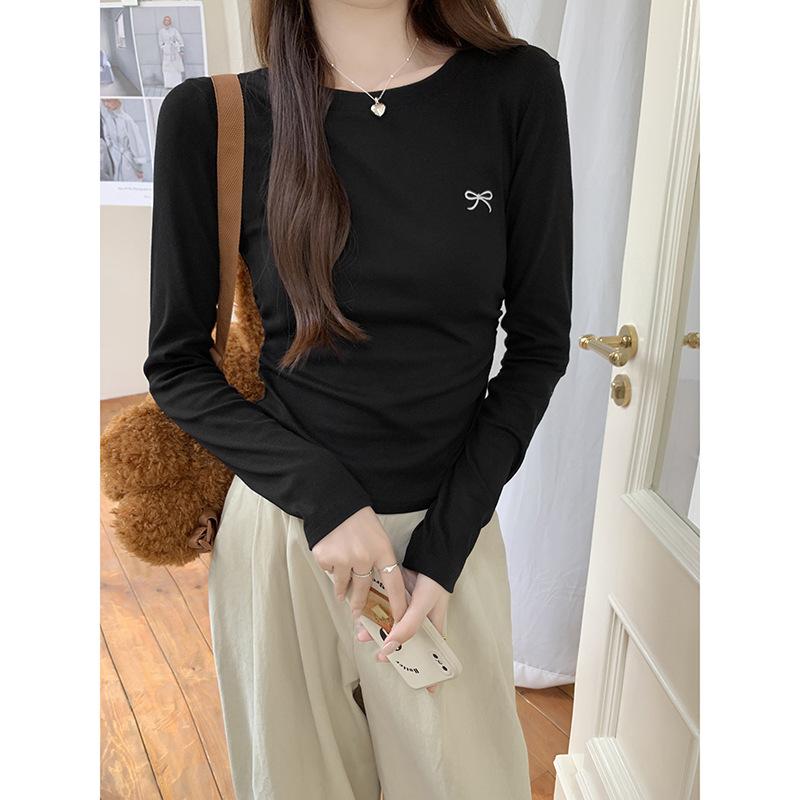 

Осенняя одежда, молодящая, с вышивкой бабочек, плиссированной талией, круглым вырезом, с длинным рукавом, женская эластичная облегающая футболка-топ для ношения под низ XL