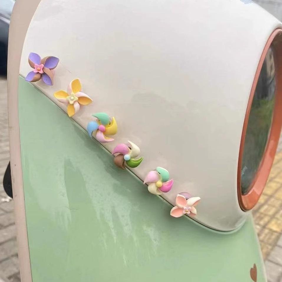 6/12 Pcs Cute Mini Spinning Windmills Car Interior Exterior Bicycle Motorcycle Rearview Mirror Handlebar Decoration Accessories