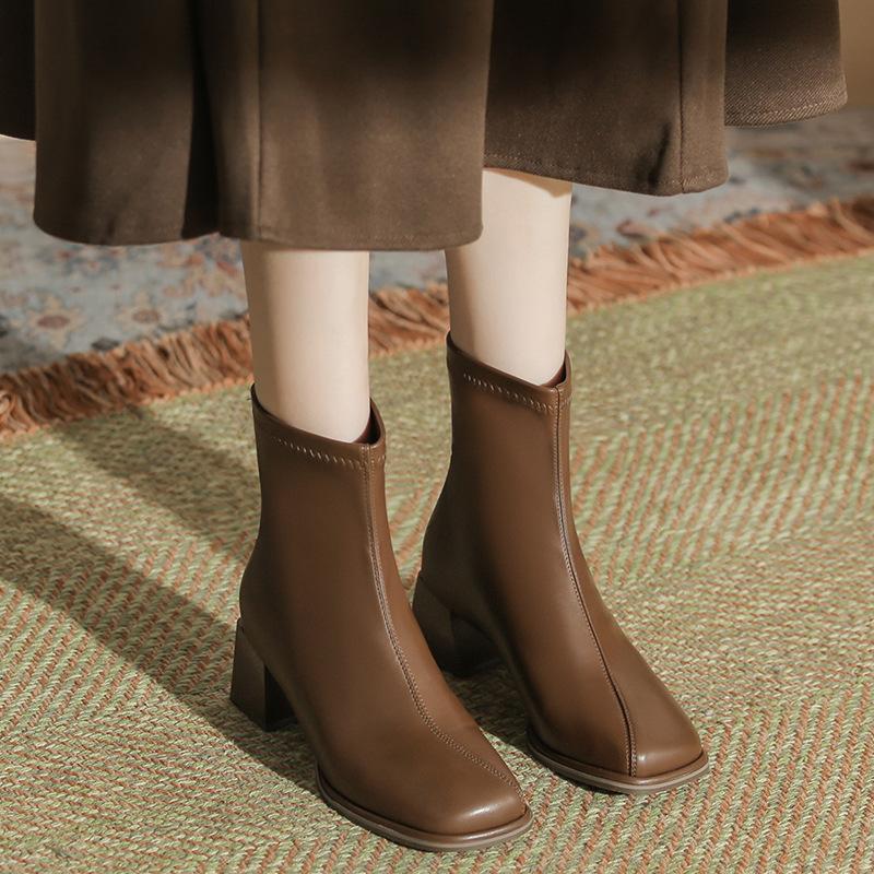 

Light Man Home Brown Short Boots Women s New Spring, Autumn and Winter Platform Martin Boots Elastic Skinny Boots 39