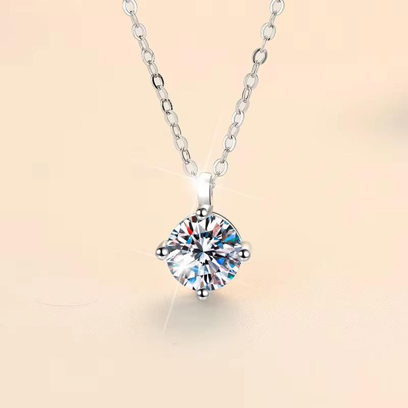 New 2ct Moissanite 925 Sterling Silver Necklace Pendant Chain Fine Jewelry for Woman Wedding Sparkling Classic Party Fashion