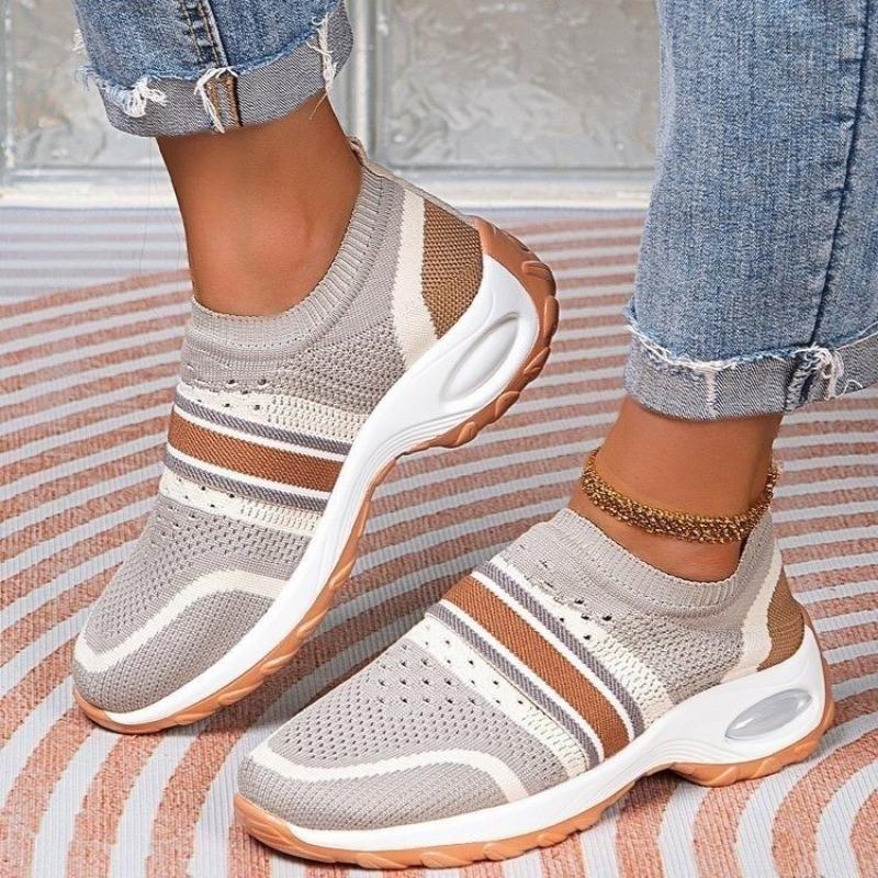 Fashion Women's Fly-knit Color-blocked Sneakers, Lightweight, Breathable, Casual Fitness Air-cushion Running Shoes, Men's Couple Shoes