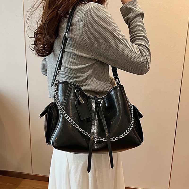 Large capacity feminine travel bag double pocket shoulder bag with chain versatile crossbody bag new fashion