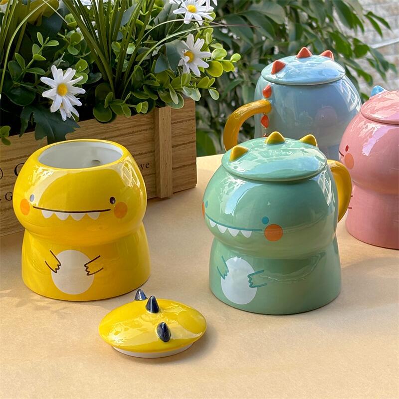 Kreslený ručně malovaný keramický hrnek s dinosaurem s víčkem Roztomilý hrnek na kávu, mléko, čaj, vodu Pár Snídaňový hrnek Domácí nápojové sklo