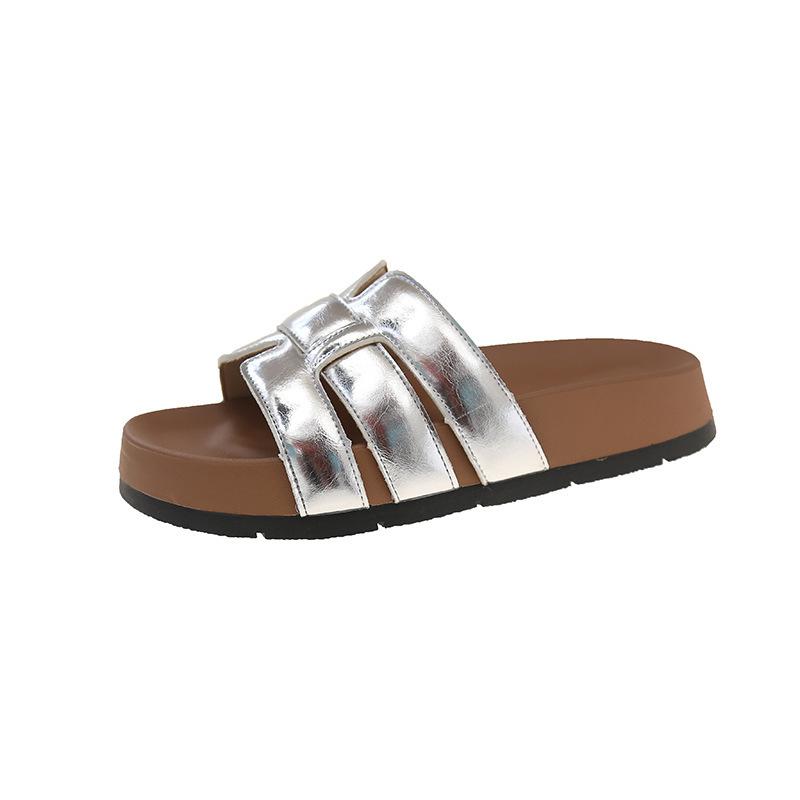 Internet celebrity soft bottom cool slippers women wear summer new with skirt flat bottom beach one word