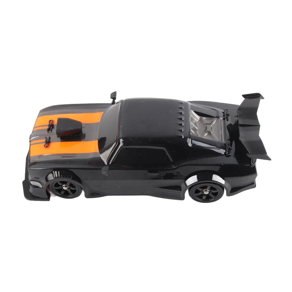16A04 116 RC Drift Car 4 Wheel Drive LED Light 18kmh High Speed Anti Interference 2.4Ghz RC Car