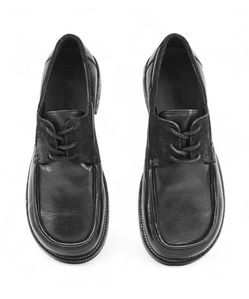 Yase Hammer Tumble Dyed Washed Leather Boat Shoes Black