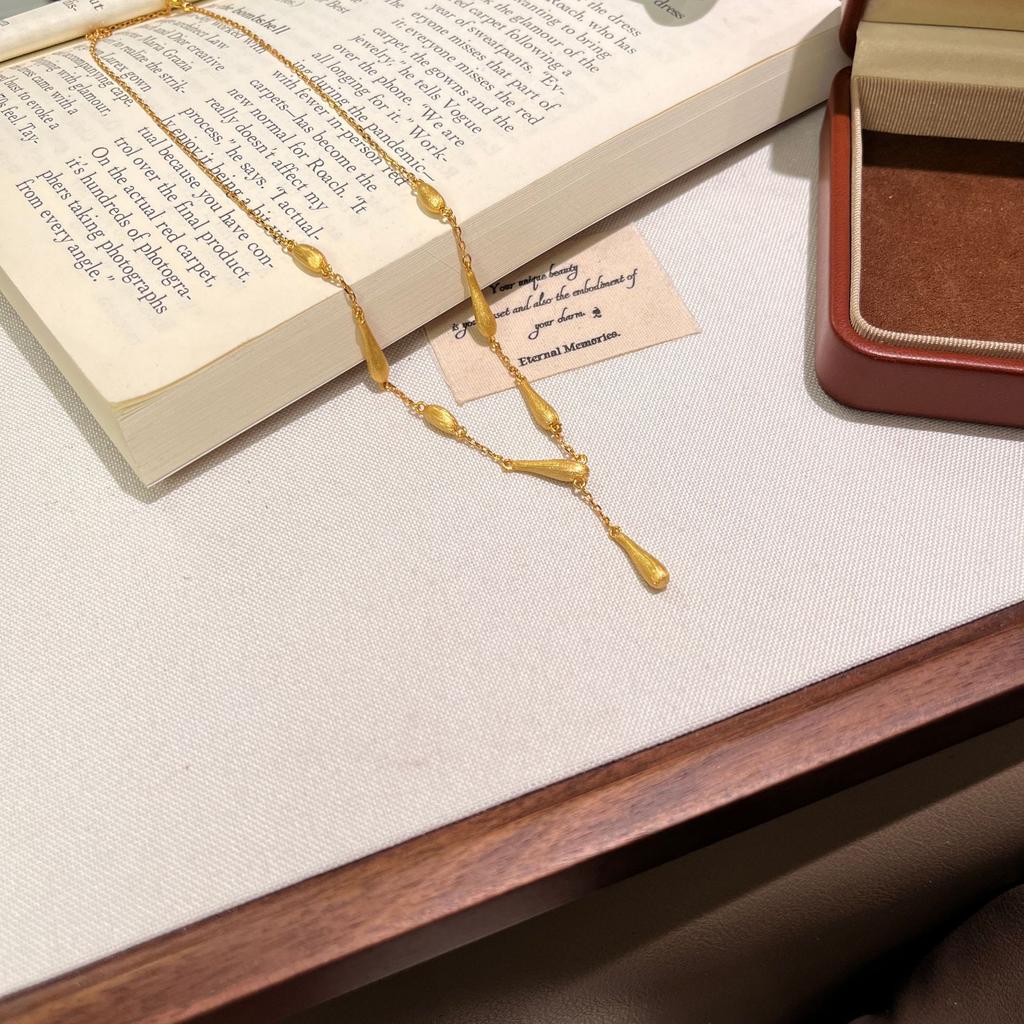 Medieval Style Rachel With Brushed Water Drop Doudou Necklace Pendant Retro Personality High Sense Versatile Collarbone Chain