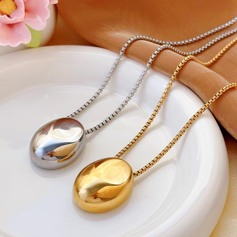Collana Pendente Acciaio Inossidabile Forma Uovo per Donne Uomini Metallo Grande Ovale Goccia d'Acqua Catena Maglione Collana Lunga Gioielli Eleganti