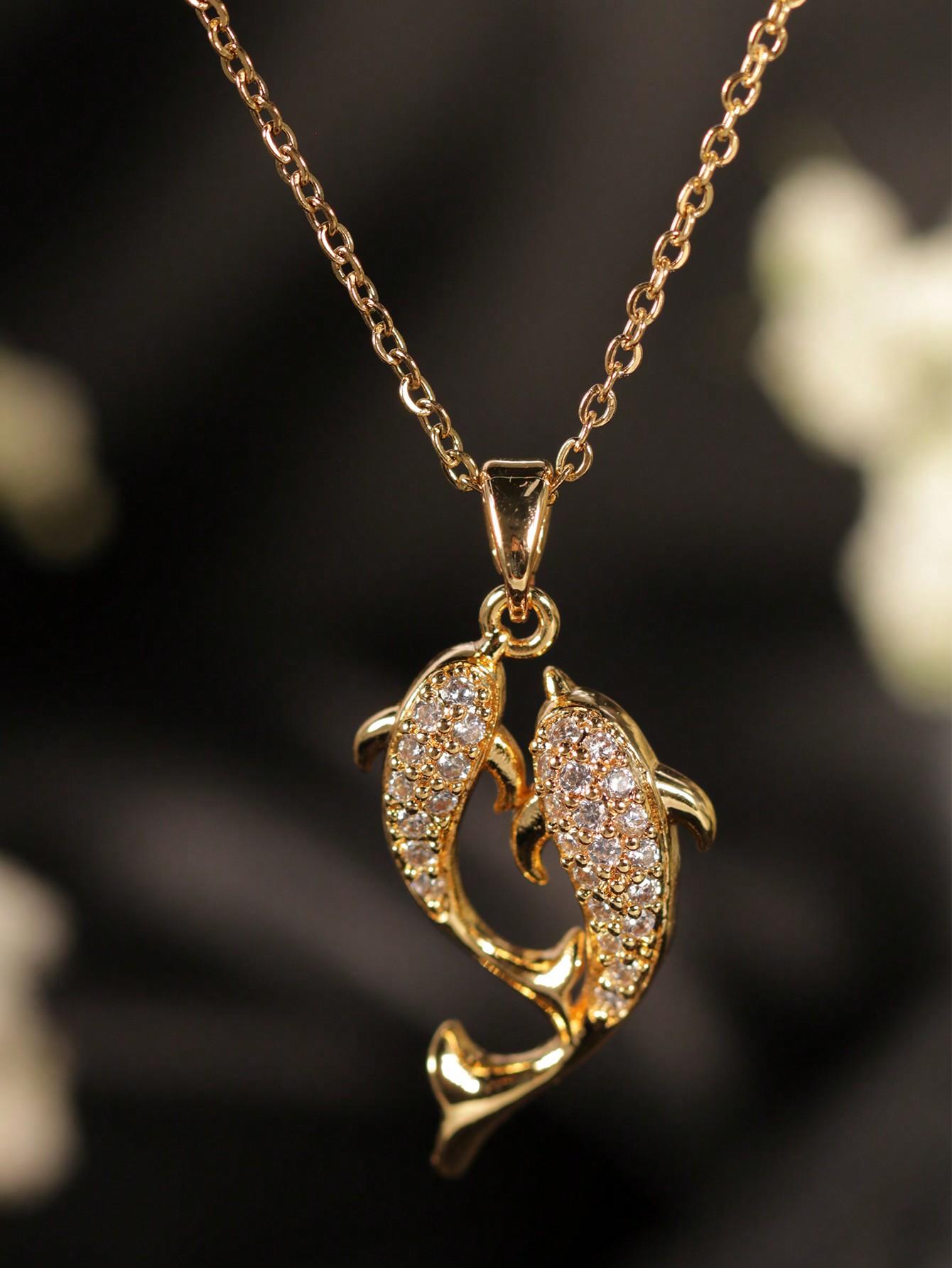 

1 шт. Ожерелье из нержавеющей стали с двойной рыбой, с подвеской в виде дельфина и кои, идеальный выбор для Дня святого Валентина, дня рождения, девушки, пары one-size