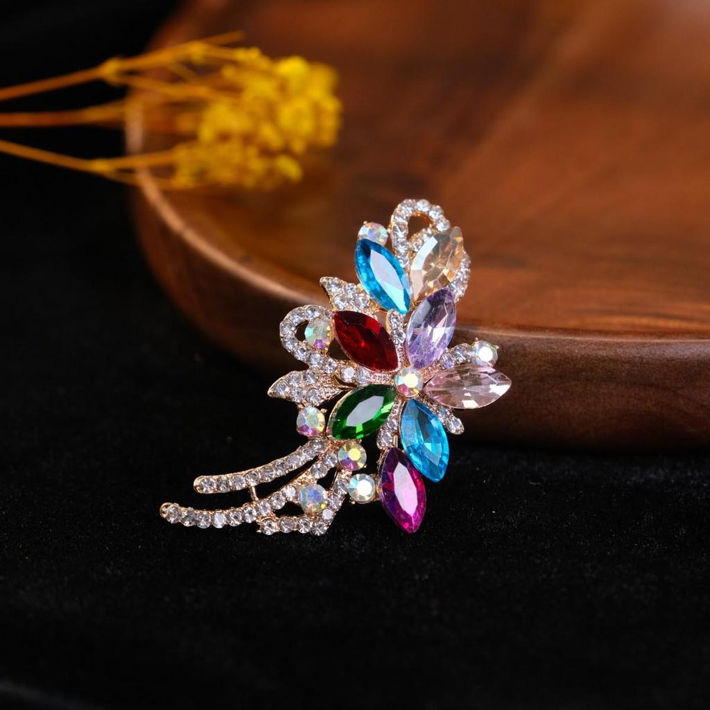 Bunte Retro Damen Korsagenbrosche - Elegante Anstecknadel im europäischen Stil