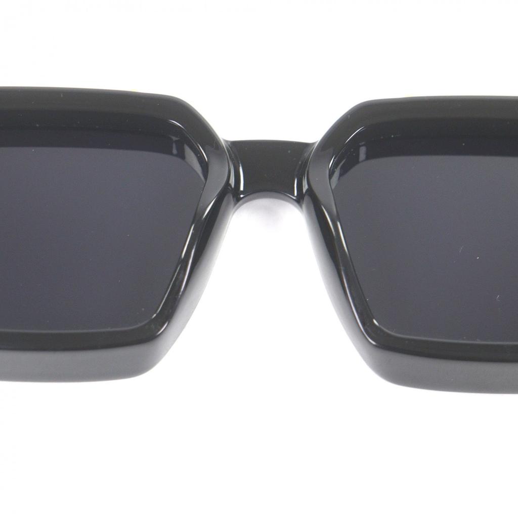 Tolle LOUIS VUITTON Sonnenbrille Sonnenbrille 1.1 Millionaire schwarz Gebraucht