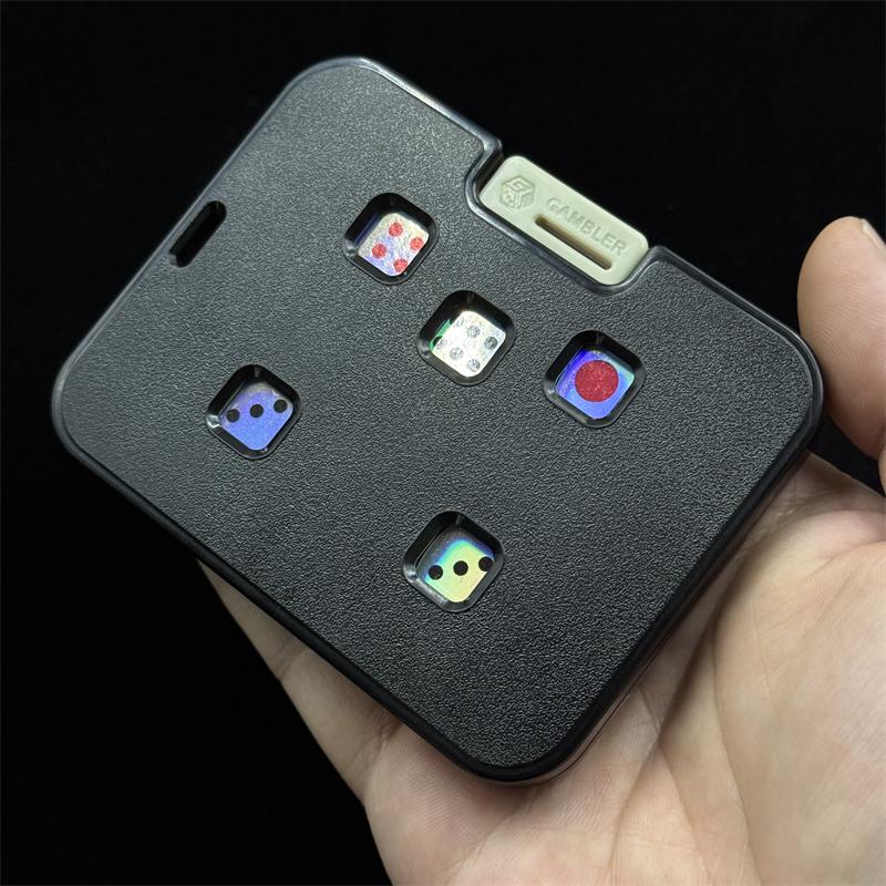 

Creative Dice Shape 5 Hole Edc Fidget Slider One Side Pressing Fidget Toy Portable Plastic Stress Relief Focus Toy Unique Gift