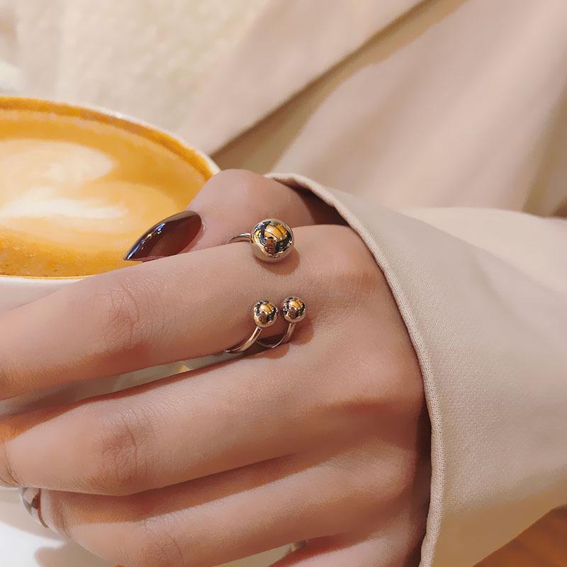 18k Gold Butterfly Love Titanium Steel Ring - European & American Trendy Women's Jewelry