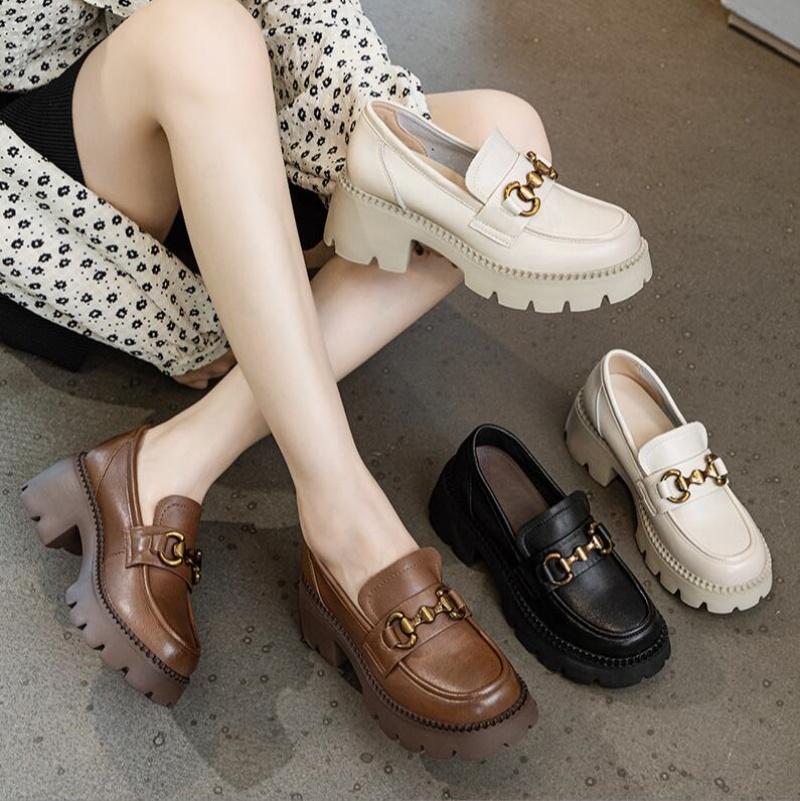 Damesko Loafers med tykk hæl Slip-on Pumps Vår Høst Nytt design Metall Ekte skinn Rund tå Høy hæl Platformsko