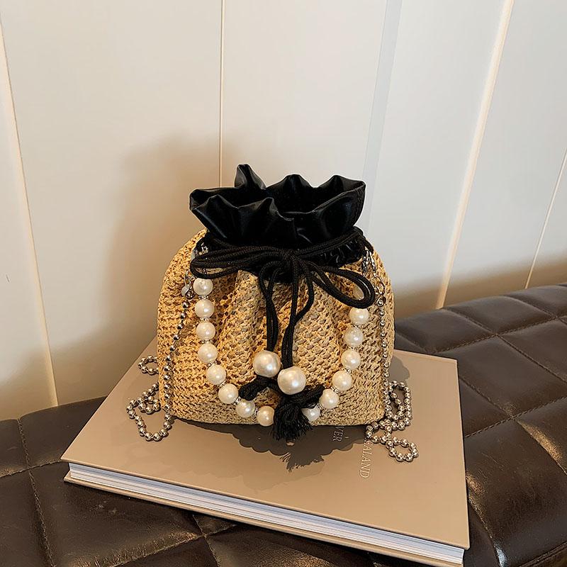 Small Grass Fabric Bag  Advanced Pearl Sensation Bag  Cord Opening  Versatile Fashion  Good View Chain Shoulder Bag