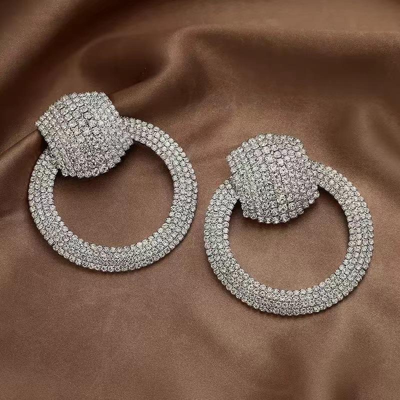Große personalisierte Damen-Ohrstecker mit Vollbesatz aus Diamanten, Party Hochzeit, Geschenk Dekorative Ohrringe