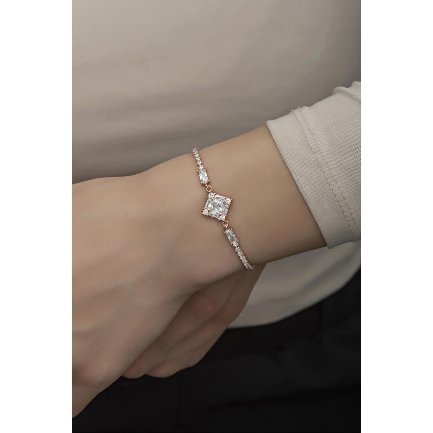 

925 Sterling Silver Waterline Baguette Stone Square Design Браслет