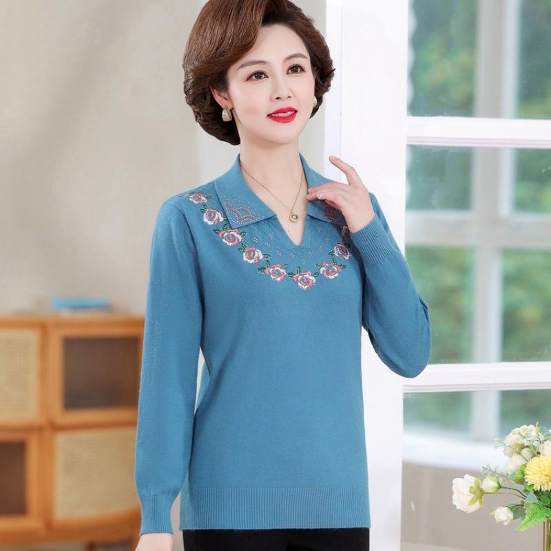 New Chinese mother spring knitted sweater women's casual middle-aged and elderly women's spring and autumn long-sleeved tops and clothing