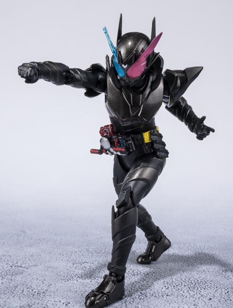 [USED] S.H.Figuarts Kamen Rider Build Rabbit Tank Hazard Form