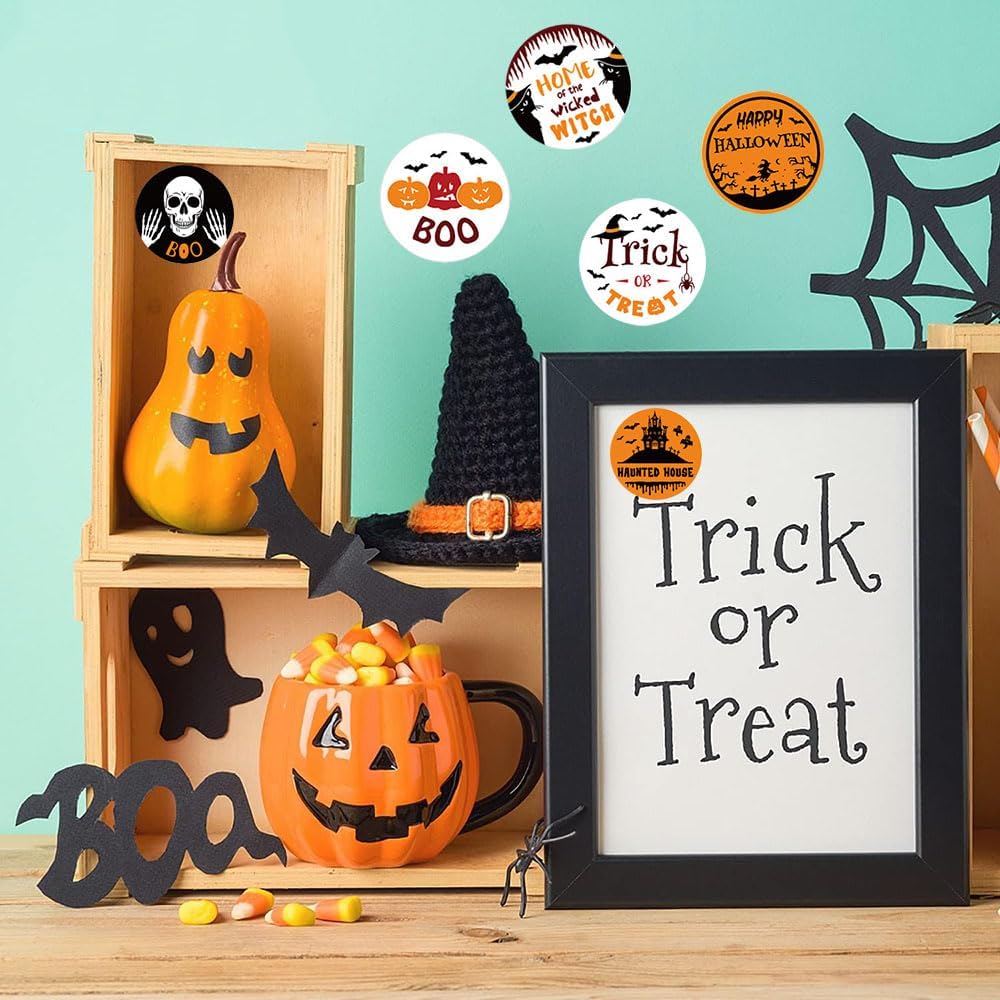 Halloween Stickers for Kids, 500 Pieces 1.0 Inch Skeleton Label Stickers for Halloween Party Favor Supplies Pumpkin Bat Witch Roll Round Envelop Seal