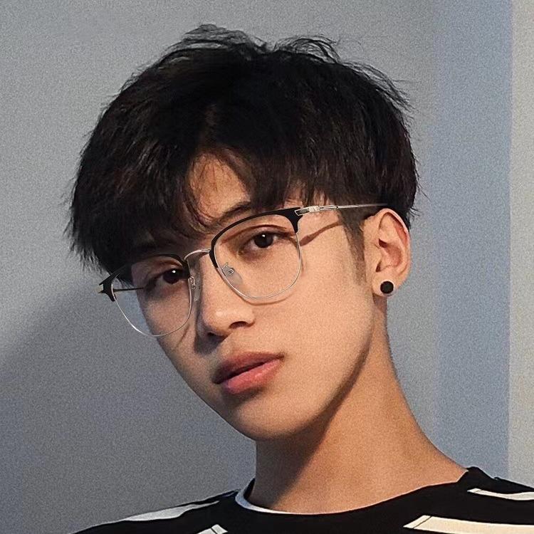 Metal Myopia Glasses Men'S Anti-Blue Light Radiation Fatigue Can Be Matched With Degree Discoloration Flat Light Online Eye Protection Frame Women