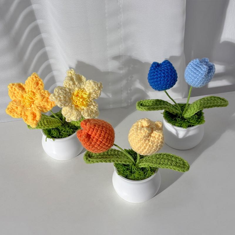 Artificial Flowers Potted Crochet Flower Ornament Desk Accessories Room Decoration Home Decor Holiday Gifts