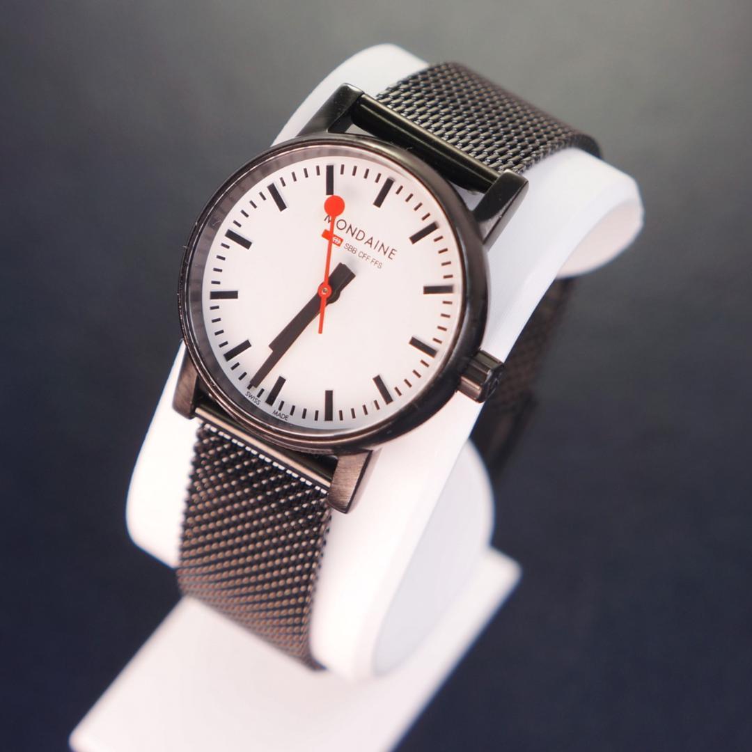 Used [Working item] MONDAINE MSE.30 Black case New belt battery replaced