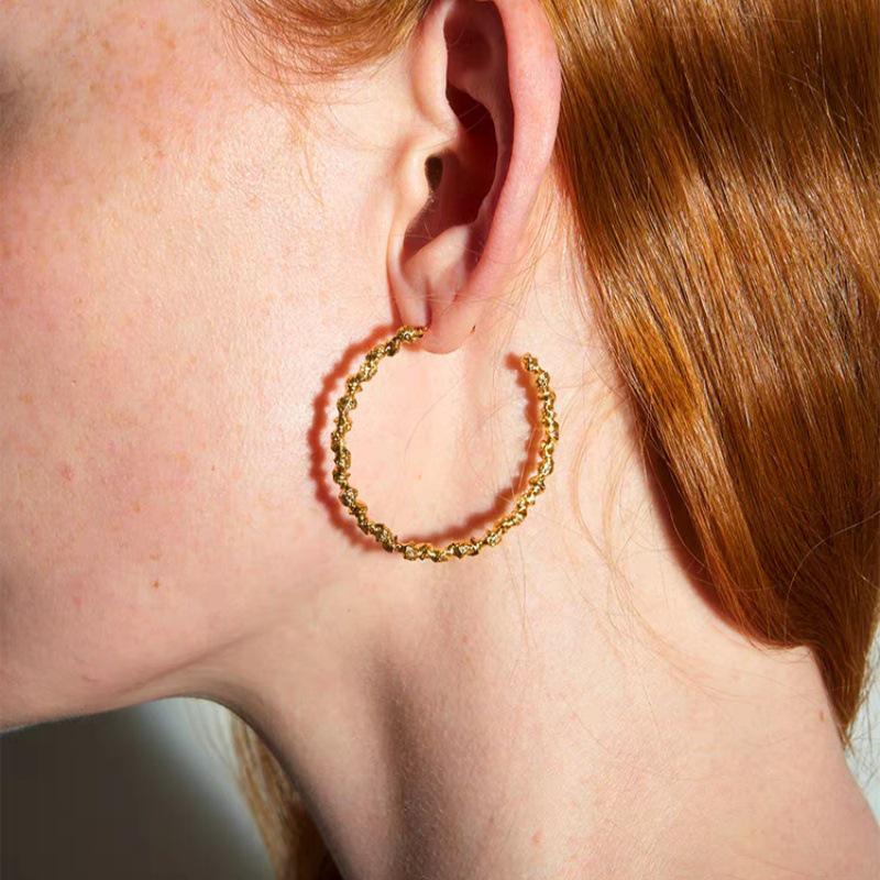 Hochwertige unregelmäßige große Ohrringe mit 925er Silbersteckern - Trendy und einzigartig