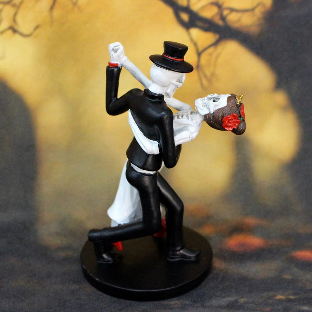 Halloween Dancing Skeleton Couple Resin Crafts Decor for Home Desktop Tabletop Spooky Party Decoration 12cm
