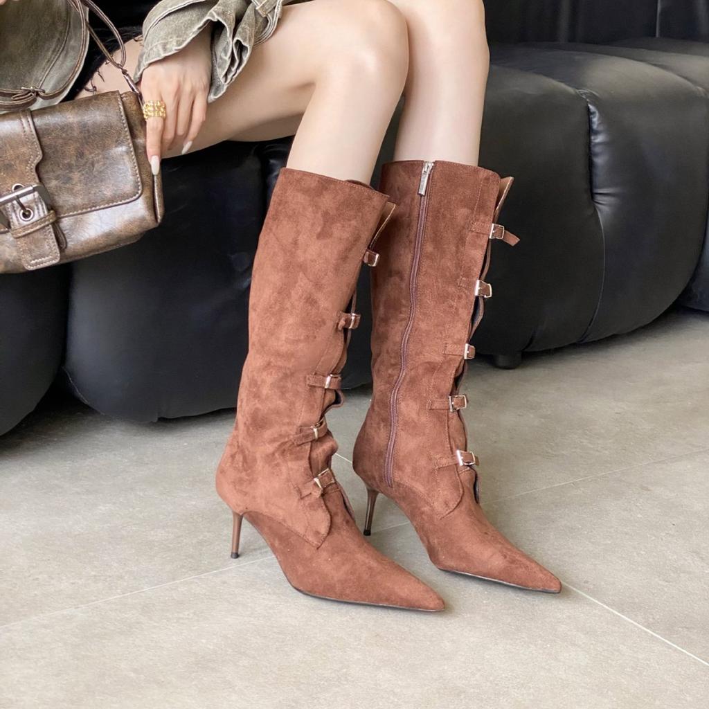 2025 podzim a zima nové evropské a americké semišové boty s ostrou špičkou a vysokým podpatkem, temperamentní francouzská móda, sexy krásné dámské boty