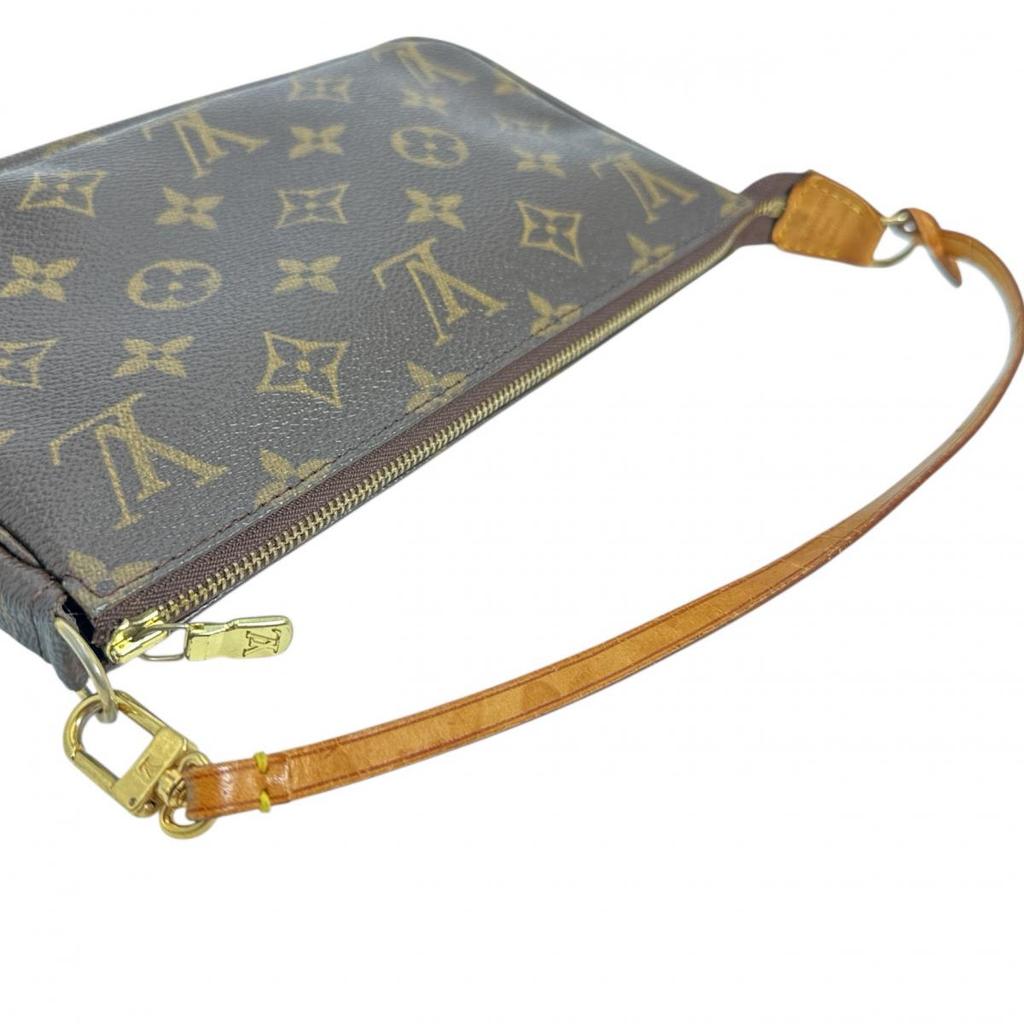 LOUIS VUITTON Monogram Pochette Accessoires Pouch Monogram canvas Brown M51980 Used