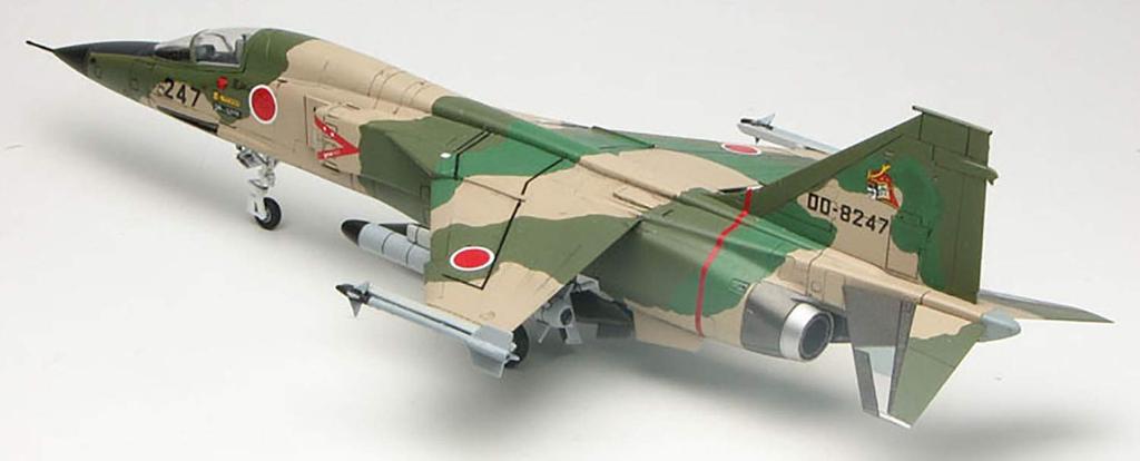 PLATZ 1/72 Scale Air Self-Defense Force F-1 Support Fighter Aircraft, AC-9SP2, with Camouflage Pattern Sheet
