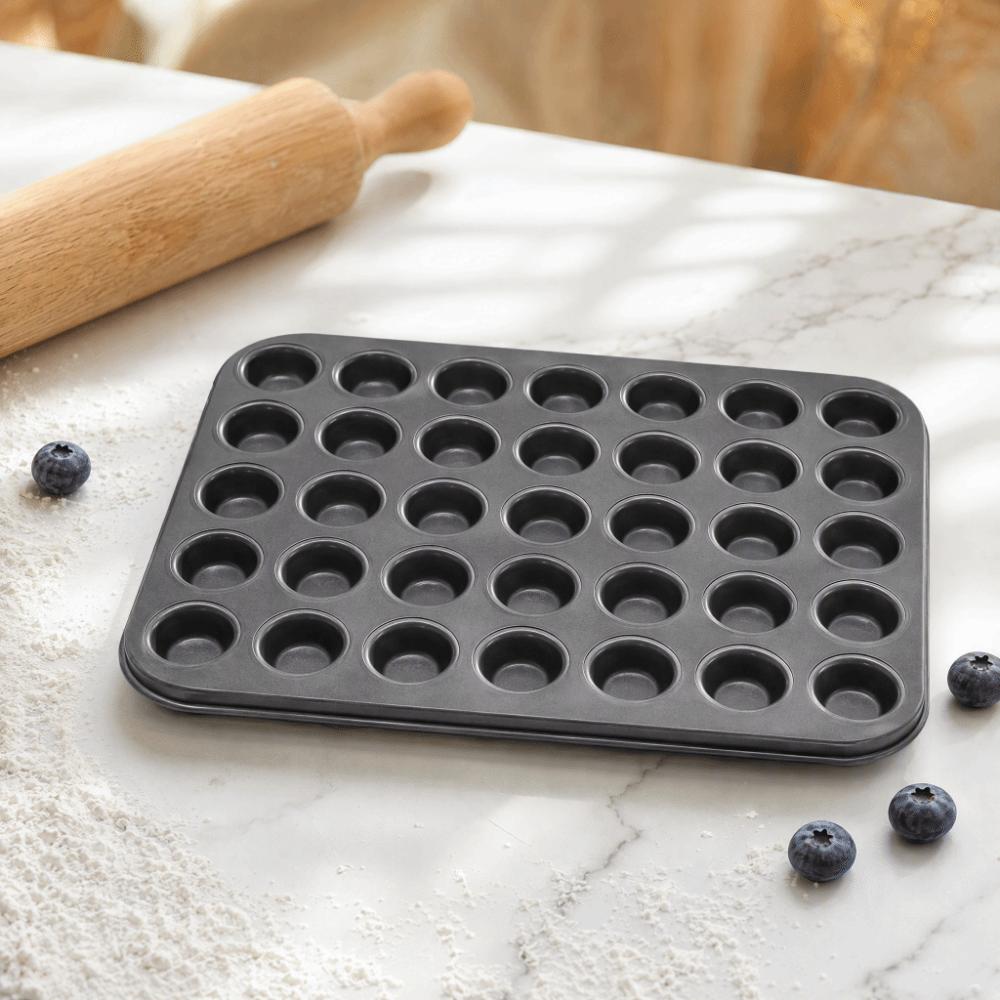 Carbon Steel Cupcake Baking Tray Nonstick Cake Mold Mini Muffin Pan Home Commercial Bakery