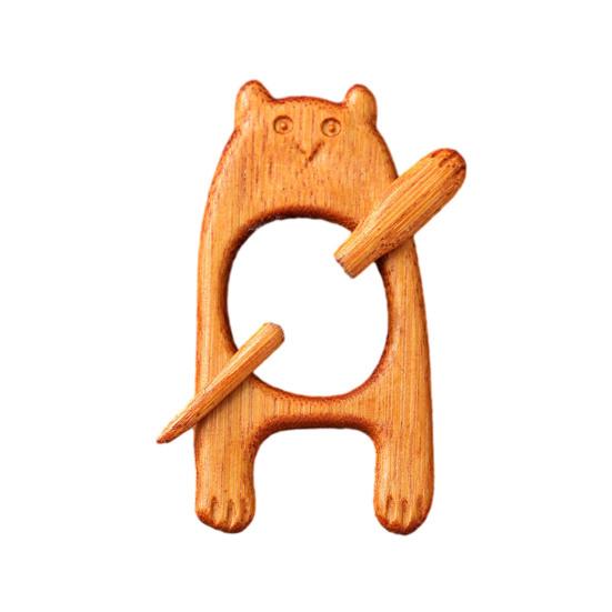 Wooden Animal Brooch Cute Dog Cat Sweater Pin Handcrafted Bird Rabbit Bear Turtle Scarf Brooch Pin for Sweaters Scarves Shawls