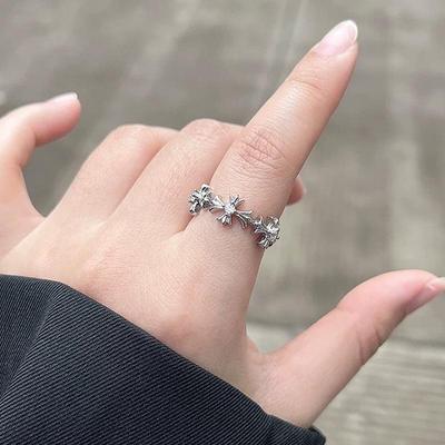 Verstellbarer Hohlkreuzring für Damen – japanisches und koreanisches Design, luxuriös und einzigartig