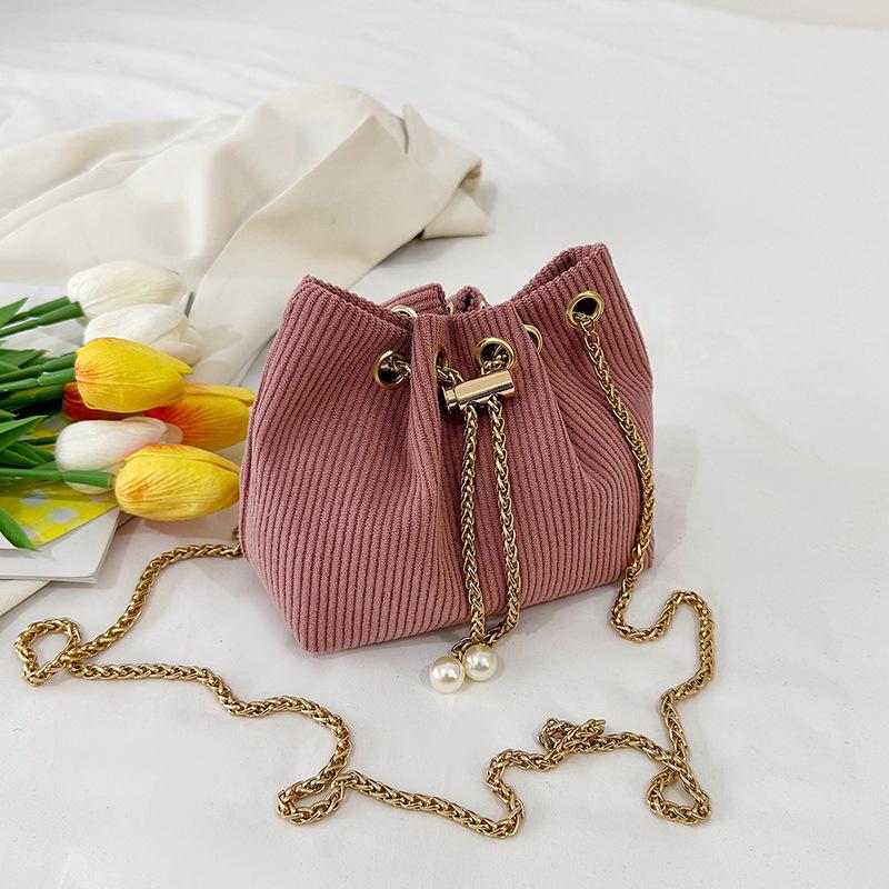 Fashion Pump Belt Bucket Bag New Corduroy Chain Messenger Bag Personalized Simple Shoulder Bag