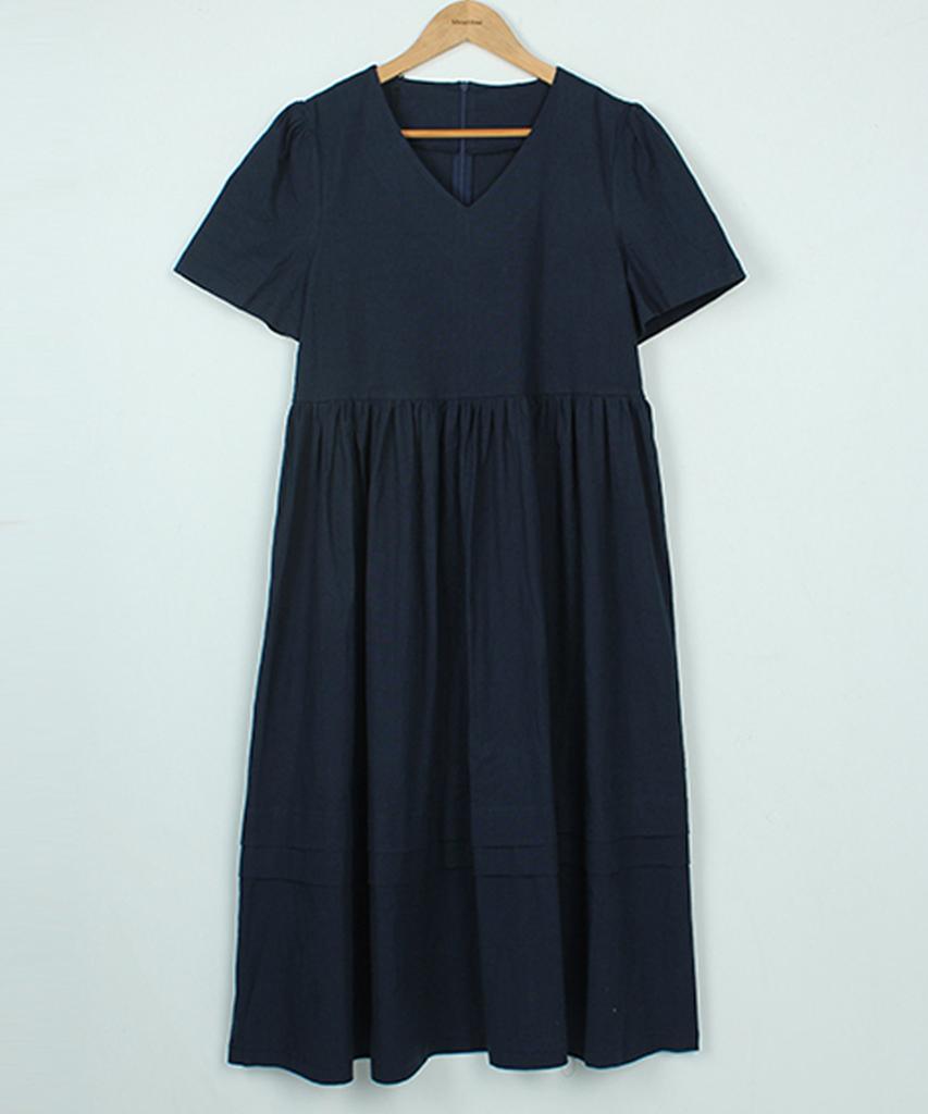 Ppaeppae V-Neck Fine Pleated Medium-Length Linen Dress