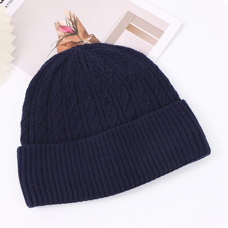 Wool hat women's winter new pullover hat warm windproof wool hat men's outdoor cold-proof knitted hat ear protection hat