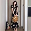 French Retro Temperament Dress, Summer New Collar Niche Floral Dress, Holiday Style Waist and Thin Medium and Long Dress